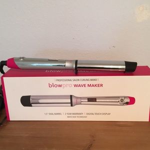 Oval Blow Pro Wave Maker Curling Iron Wand